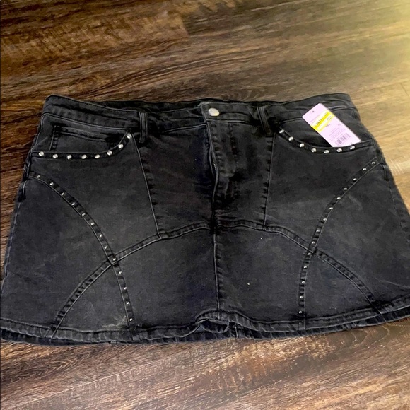 Wild Fable Black Denim Mini Skort with Stud Details - Picture 1 of 5